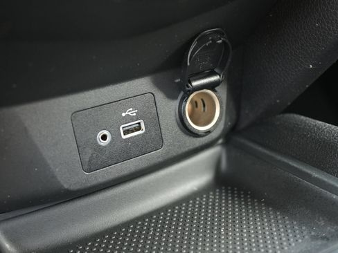 Used 2020 Nissan Rogue SV AWD/4WD image 4