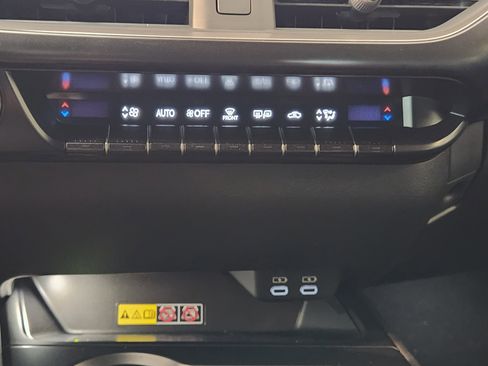 New 2026 Lexus UX 300h FWD image 13