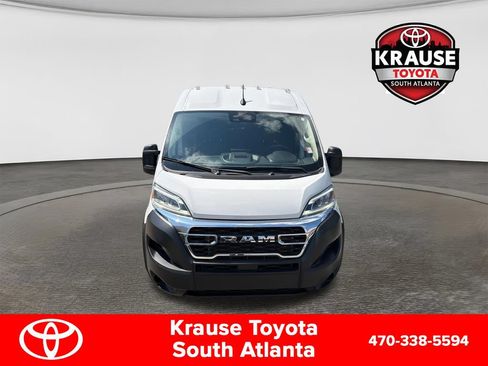 Used 2024 RAM ProMaster 2500 w/ Quick Order Package 22G SLT FWD image 2
