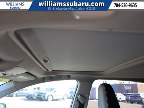 Used 2017 Toyota RAV4 XLE FWD image 20