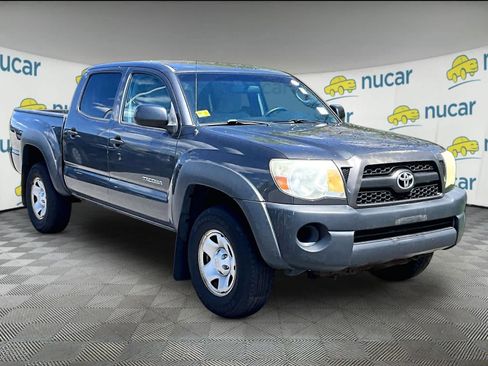 Used 2011 Toyota Tacoma 4x4 Double Cab w/ Towing Pkg image 1