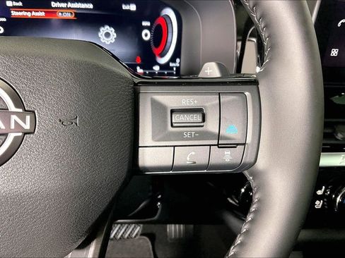 New 2026 Nissan Pathfinder Platinum w/ Cargo Package image 30