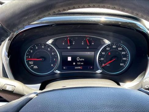Used 2020 Chevrolet Traverse Premier FWD image 13