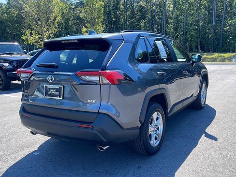 Used 2025 Toyota RAV4 XLE FWD image 7