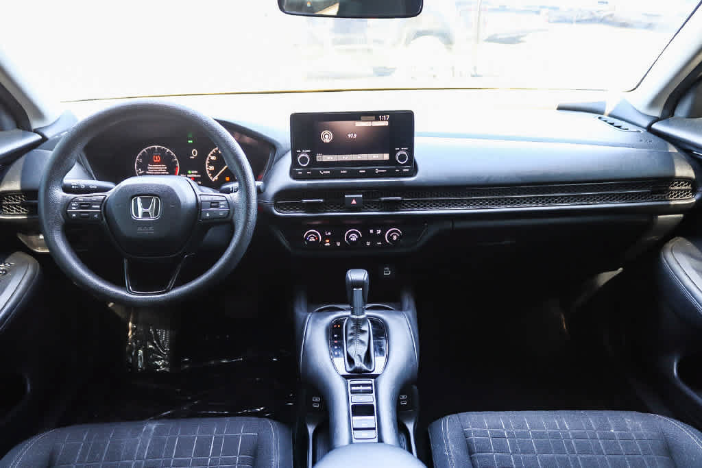 Used 2025 Honda HR-V LX image 12