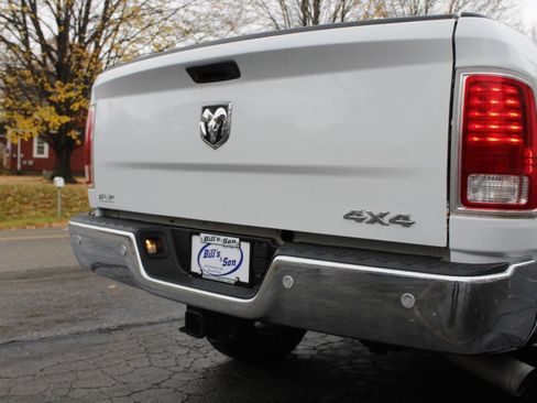 Used 2018 RAM 2500 Laramie w/ Snow Chief Group AWD/4WD image 14