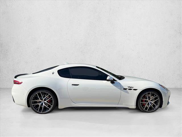 Used 2024 Maserati GranTurismo Trofeo AWD/4WD image 4