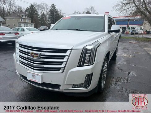 Used 2017 Cadillac Escalade Platinum AWD/4WD image 3