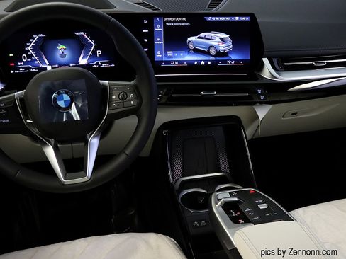 New 2026 BMW X1 xDrive28i w/ Technology Package image 16