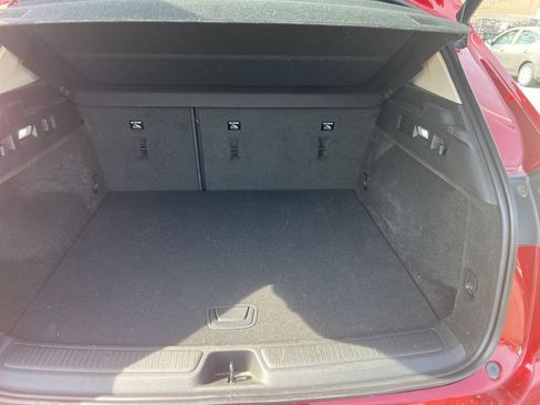 Used 2022 Buick Envision Avenir w/ Technology Package II image 16