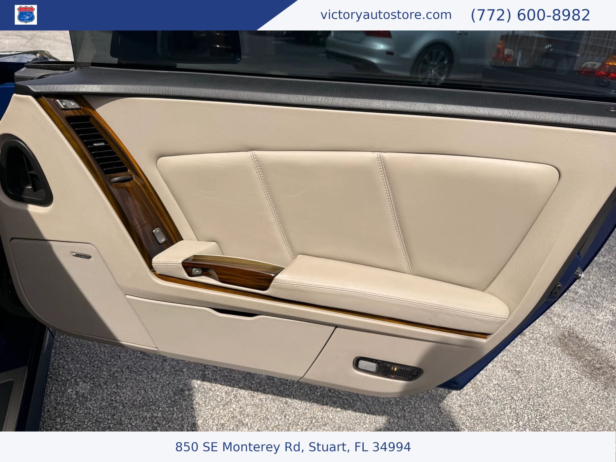 Used 2006 Cadillac XLR RWD image 21