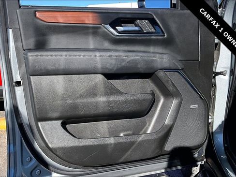 Used 2025 GMC Yukon Denali image 19