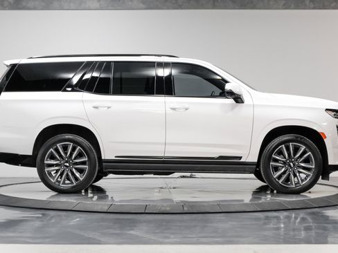 Used 2022 Cadillac Escalade Sport Platinum image 13