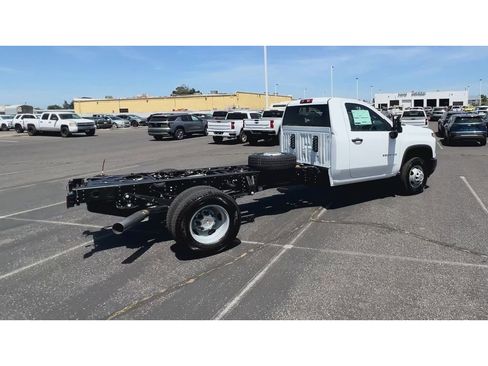 New 2026 Chevrolet Silverado 3500 W/T w/ WT Convenience Package RWD image 12