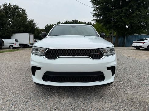 Used 2023 Dodge Durango SXT RWD image 2