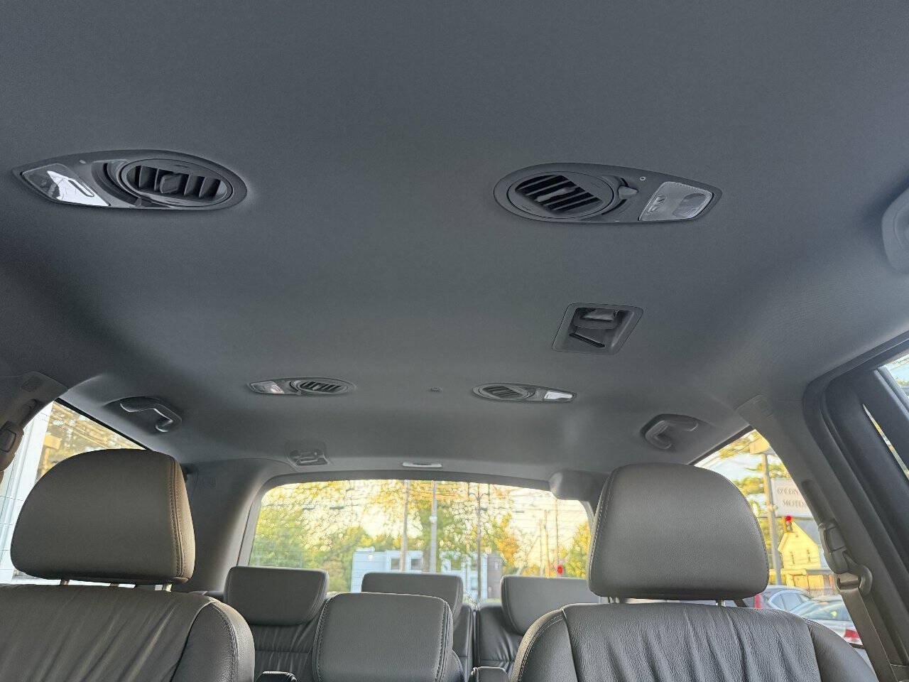 Used 2010 Honda Odyssey EX-L image 33