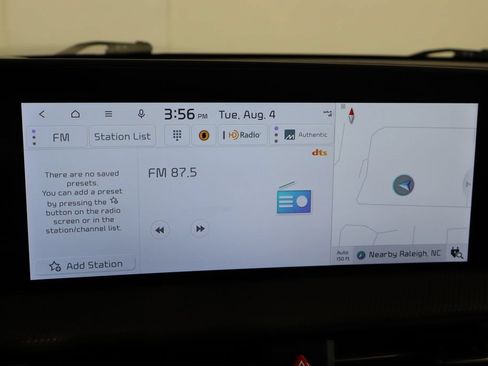 Used 2022 Kia EV6 GT-Line w/ GT-Line Suede Seat Package AWD/4WD image 32