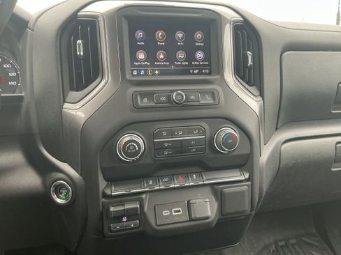 Certified 2024 Chevrolet Silverado 2500 W/T w/ WT Convenience Package AWD/4WD image 9