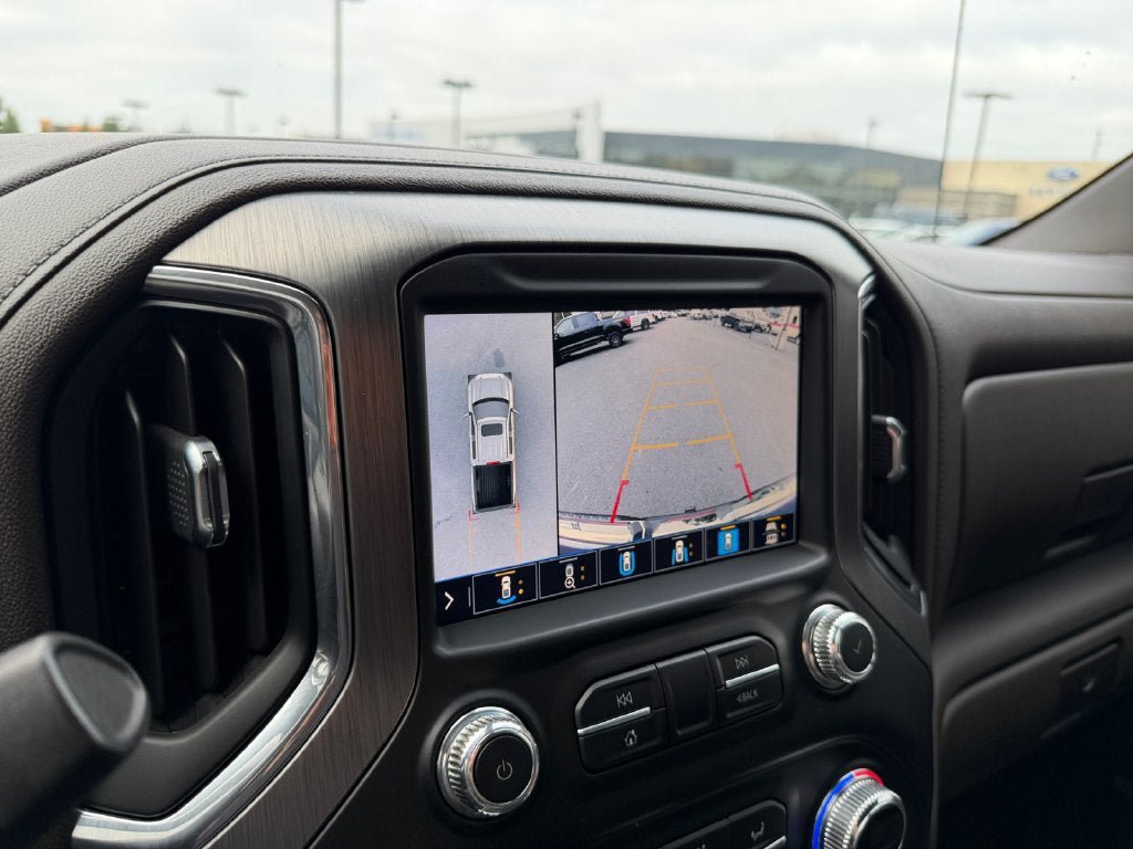 Used 2020 GMC Sierra 1500 Denali w/ Denali Ultimate Package AWD/4WD image 18