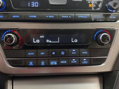 Used 2017 Hyundai Sonata SE image 28