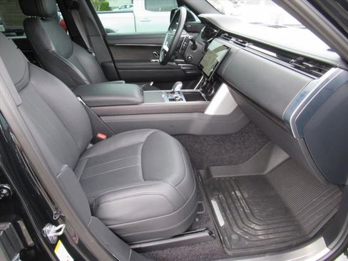 Used 2023 Land Rover Range Rover SE AWD/4WD image 10