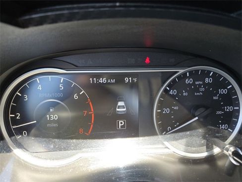 Used 2021 Nissan Versa SV image 26