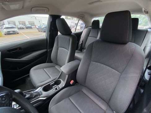 Used 2024 Toyota Corolla LE FWD image 18
