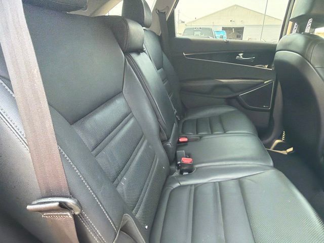 Used 2017 Kia Sorento SX AWD/4WD image 13