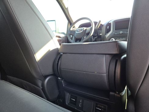 New 2026 GMC Sierra 2500 Pro w/ Convenience Package image 26