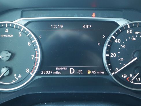 Used 2024 Nissan Pathfinder SL image 25