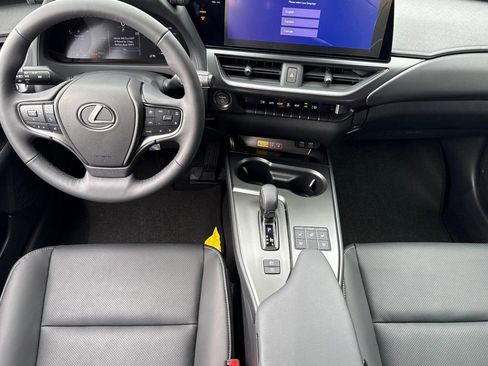 New 2026 Lexus UX 300h AWD image 13
