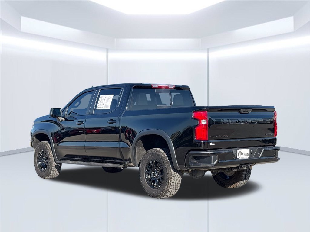 Used 2024 Chevrolet Silverado 1500 ZR2 w/ Technology Package AWD/4WD image 4
