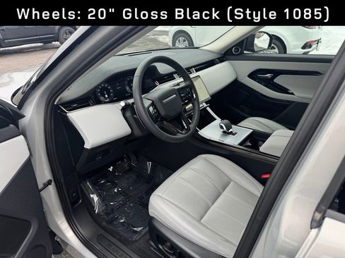 Used 2024 Land Rover Range Rover Evoque S image 8