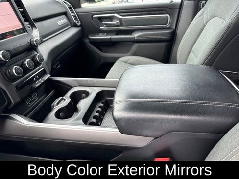 Used 2022 RAM 1500 Big Horn AWD/4WD image 32