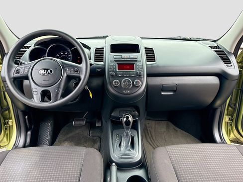 Used 2013 Kia Soul image 3