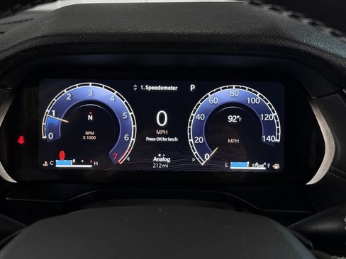 New 2025 Jeep Grand Cherokee Altitude AWD/4WD image 24