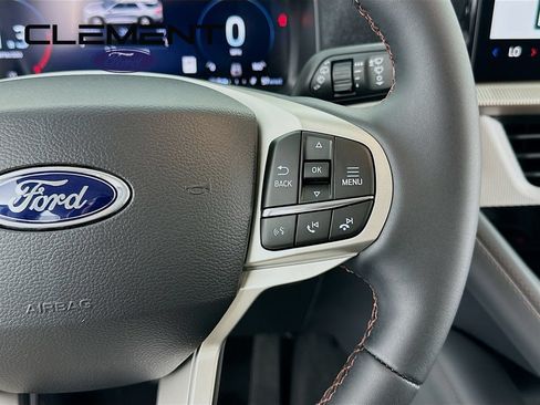 New 2026 Ford Explorer Active AWD/4WD image 16