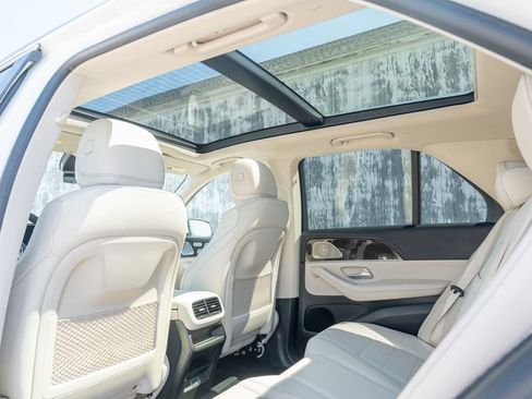 Used 2024 Mercedes-Benz GLE 350 4MATIC image 35