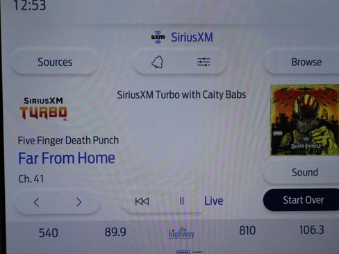 New 2025 Ford Bronco Outer Banks w/ Sasquatch Package image 18