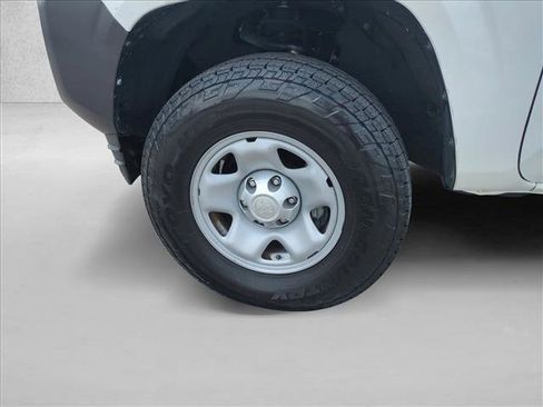 Certified 2019 Toyota Tacoma SR RWD image 22