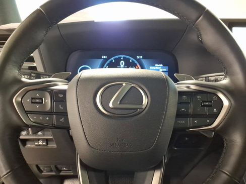 New 2025 Lexus GX 550 AWD/4WD image 6
