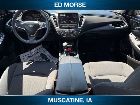 Used 2024 Chevrolet Malibu LT FWD image 10