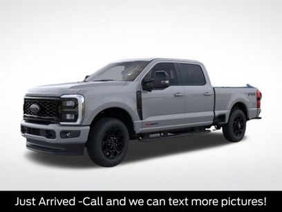 New 2026 Ford F250 Lariat w/ Black Appearance Package