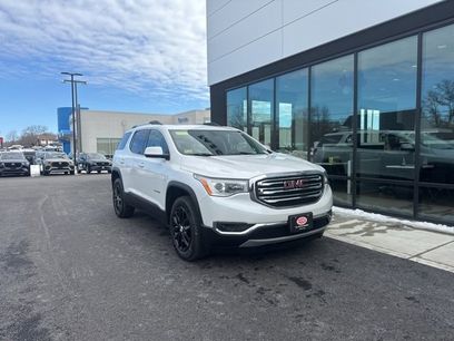 Used 2019 GMC Acadia SLT w/ LPO, Floor Liner Package