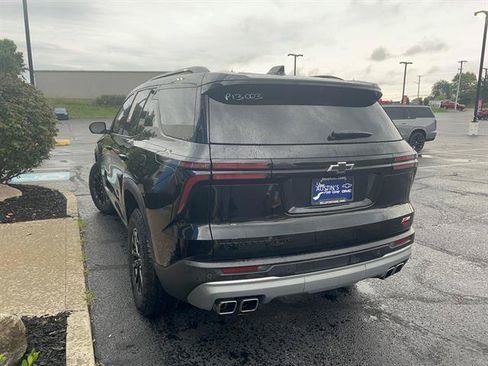 Used 2026 Chevrolet Traverse Z71 AWD/4WD image 5