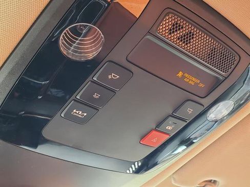 Used 2023 Kia Carnival SX image 19