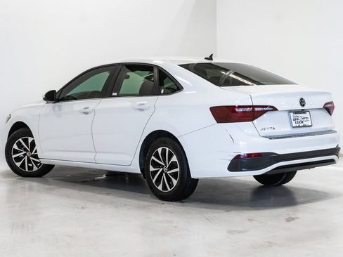 Used 2024 Volkswagen Jetta S FWD image 23