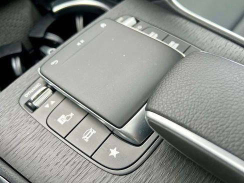 Certified 2023 Mercedes-Benz GLE 350 4MATIC image 32