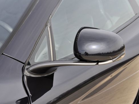 Used 2012 McLaren MP4-12C Coupe image 9