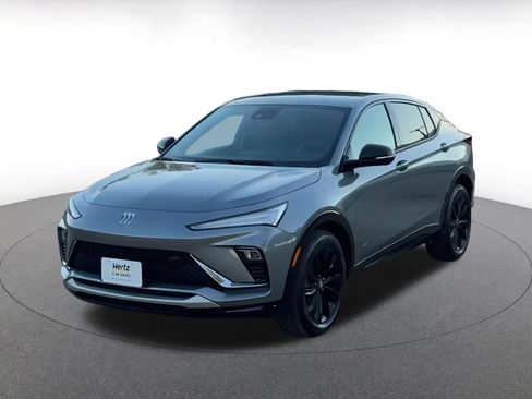 Used 2025 Buick Envista Sport Touring image 7